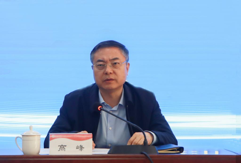 20250410我校召开2025年第一季度硕士学位授权点申报工作汇报会34.jpg
