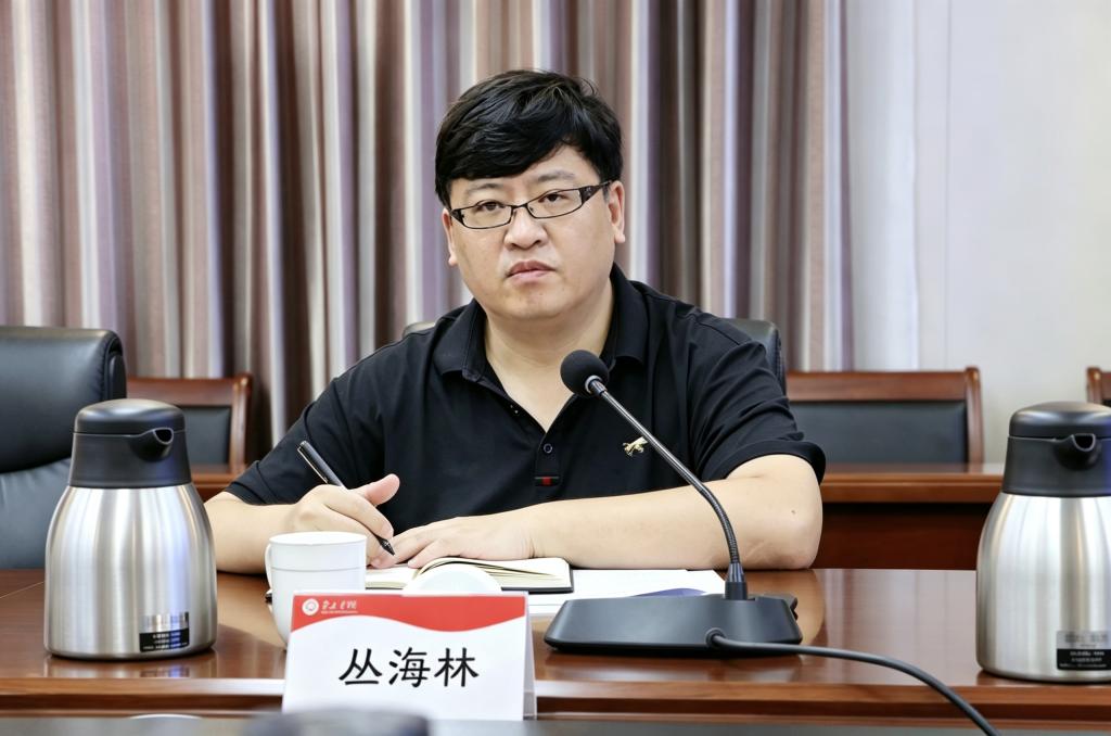 20260721枣庄学院人文社科产教融合专题推进会(3).png